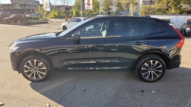 Volvo XC60 B4 automatico Plus Dark PERMUTE SERVICE VOLVO - foto 3 di 4