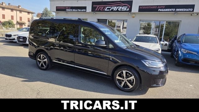 Volkswagen Caddy 1.5 TSI 116 CV DSG Style Maxi PERMUTE UNICOPR., del 2024, 15.000 km, in vendita a Parma (PR)