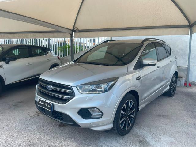 Ford Kuga 1.5 TDCI 120CV S&S 2WD Powershift ST-Line Business usato a GIUGLIANO IN CAMPANIA