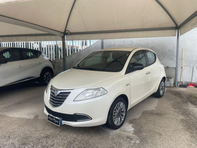 Lancia Ypsilon 1.3 MJT 16V 95 CV 5 porte S&S Platinum usato a GIUGLIANO IN CAMPANIA