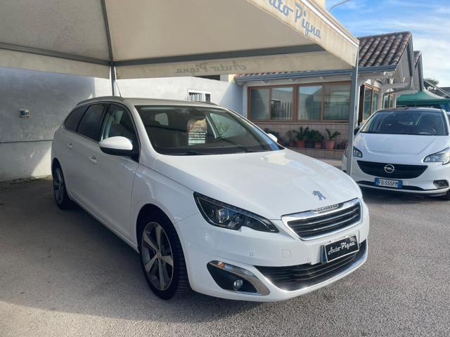 Peugeot 308 BlueHDi 120 S&S SW Allure - foto 3 di 4