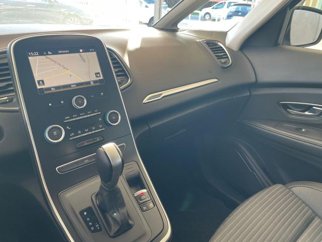 Renault Scenic Scénic dCi 8V 110 CV Energy Intens, del 2017, 140.000 km, in vendita a Giugliano In Campania (NA)