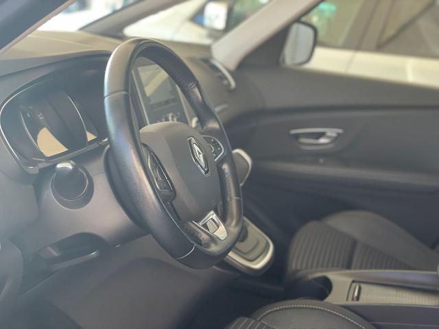 Renault Scenic Scénic dCi 8V 110 CV Energy Intens, del 2017, 140.000 km, in vendita a Giugliano In Campania (NA)