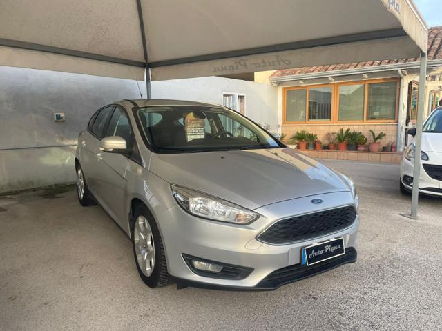 Ford Focus 1.0 EcoBoost 100 CV Start&Stop Business - foto 3 di 4