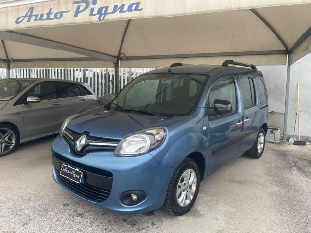 Renault Kangoo 1.5 dCi 110CV 5 porte Stop & Start Limited usato a GIUGLIANO IN CAMPANIA
