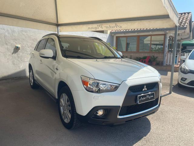 Mitsubishi ASX 1.8 DI-D 150 CV 4WD Intense ClearTec Panoramic - foto 3 di 4