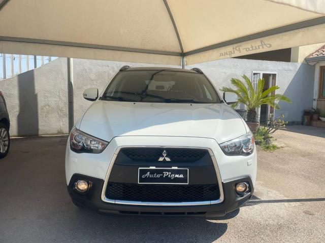 Mitsubishi ASX 1.8 DI-D 150 CV 4WD Intense ClearTec Panoramic - foto 2 di 4