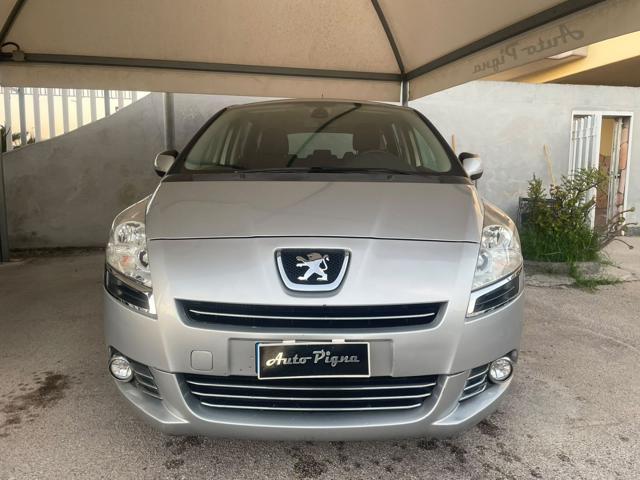 Peugeot 5008 1.6 HDi 112CV Allure - foto 2 di 4