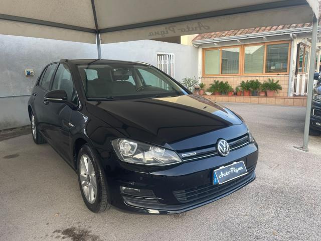 Volkswagen Golf 1.4 TGI 5p. Executive BlueMotion - foto 3 di 4