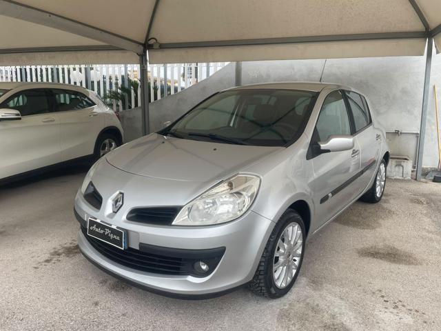 Renault Clio 1.5 dCi 85CV 5 porte Le Iene, del 2008, 284.000 km, in vendita a Giugliano In Campania (NA)