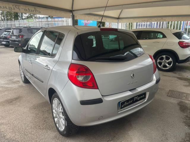 Renault Clio 1.5 dCi 85CV 5 porte Le Iene - foto 4 di 4