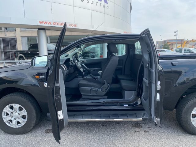 Ford Ranger 2.2 TDCi Super Cab XLT 4pt. GANCIO TRAINO - foto 4 di 6