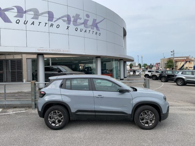 Jeep Avenger 1.2 Turbo MHEV Longitude AUTOMATICA - foto 2 di 10