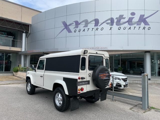 Land Rover Defender 110 2.4 TD4 Hard Top 3 pt. PANEL VAN PREZZO + IVA - foto 3 di 8
