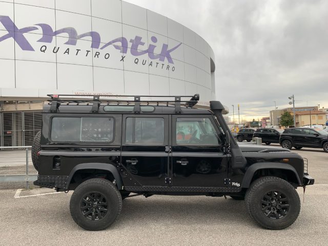 Land Rover Defender 110 2.5 Td5 Station Wagon ARIA COND. + ABS + ETC - foto 3 di 8