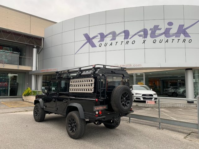 Land Rover Defender 110 2.5 Td5 Station Wagon ARIA COND. + ABS + ETC - foto 4 di 8