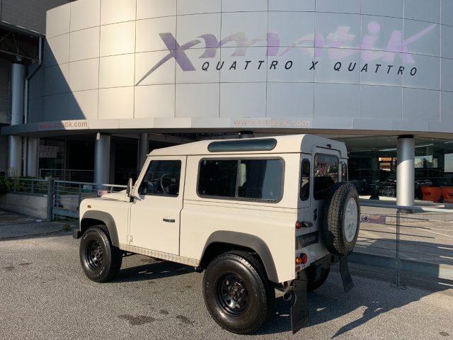 Land Rover Defender 90 2.4 TD4 SW FRIZIONE+DIFFERENZIALE NUOVI - foto 4 di 8