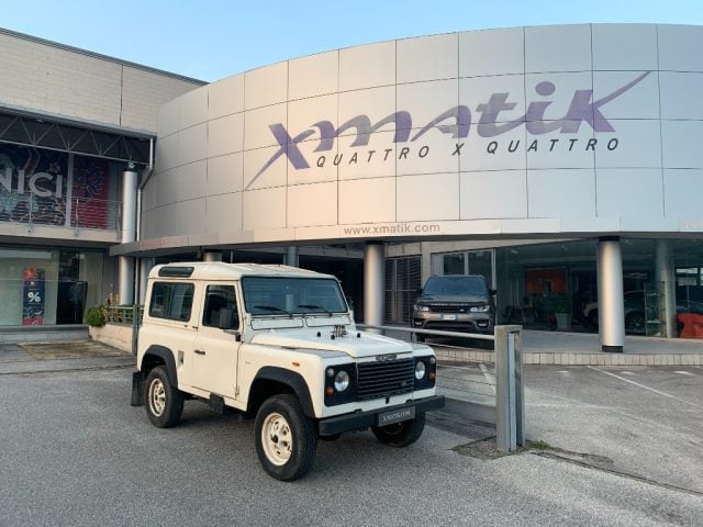 Land Rover Defender 90 turbodiesel Station Wagon County AUTO EPOCA, del 1987, 303.000 km, in vendita a San Vendemiano (TV)