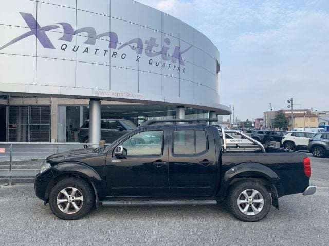 Nissan Navara 2.5 dCi 190CV 4 porte Double Cab LE - foto 4 di 4