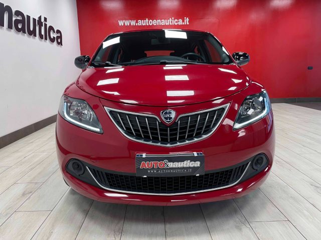 Lancia Ypsilon 1.0 FIREFLY HYBRID - foto 4 di 4