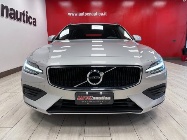 Volvo V60 2.0 B4 GEARTRONIC MOMENTUM BUSINESS AUTO - IVA DED - foto 4 di 4