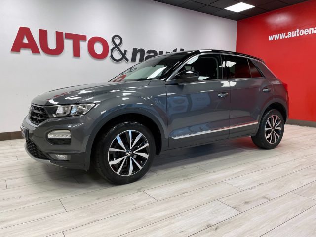 Volkswagen T-Roc 1.5 TSI STYLE - foto 3 di 4