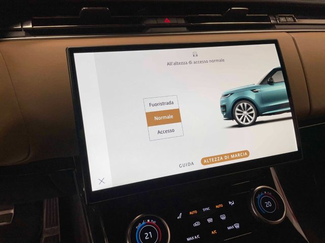 Land Rover Range Rover Sport 3.0D I6 MHEV DYNAMIC HSE 250CV AUTO-IVA DEDUCIBILE usato a MAZZANO