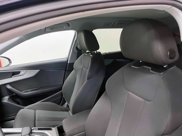 Audi A4 AVANT 35 TDI/163 CV S TRONIC SPORT- IVA DEDUCIBILE usato a MAZZANO