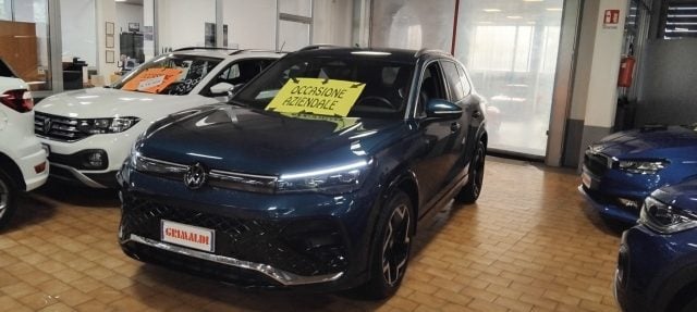 Volkswagen Tiguan 2.0 TDI 150 CV DSG R-Line C/GRIMALDI SPEC.DAY - foto 4 di 46
