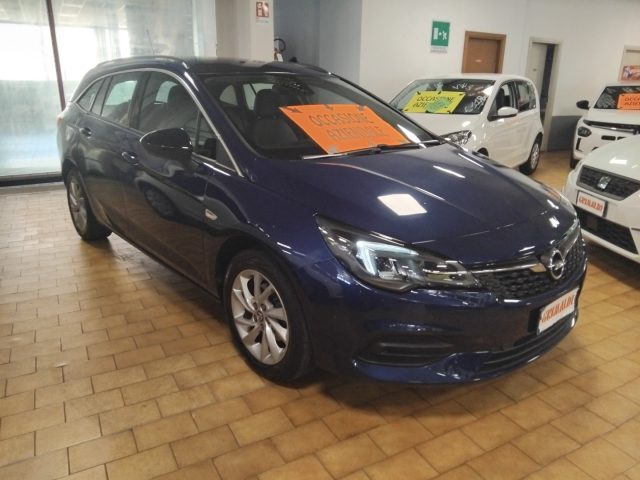 Opel Astra 1.5 CDTI Sports Tourer Busin Elegance AUT. VIDEO usato a VIGEVANO