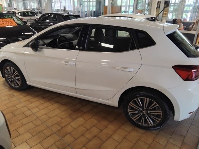 SEAT Ibiza 1.6 TDI 95 CV 5 porte Xcellenge 16" LED - foto 4 di 4