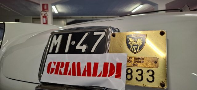 Alfa Romeo 2000 SPIDER TOURING**ITALIANA DA SEMPRE-TARGHE MILANO - foto 4 di 4