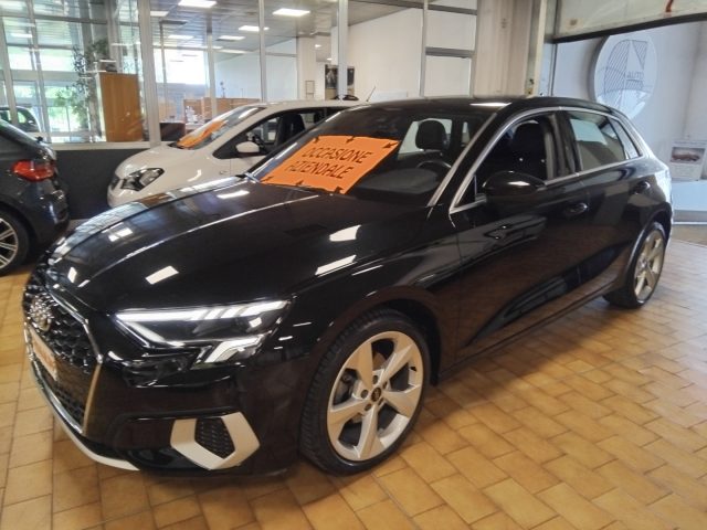 Audi A3 SPORTBACK 30 E TFSI S tr. Bus. Advan. 18" MILD HYB - foto 3 di 4