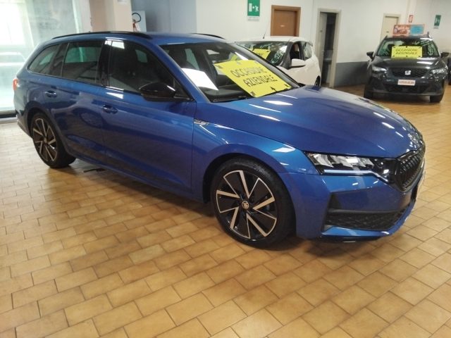 Skoda Octavia 2.0 TDI DSG Wagon Sportline 18" C/GRIMALDI SP.DAY usato a VIGEVANO
