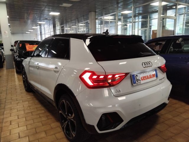 Audi A1 citycarver 30 TFSI S tronic Identity Contrast - foto 4 di 4