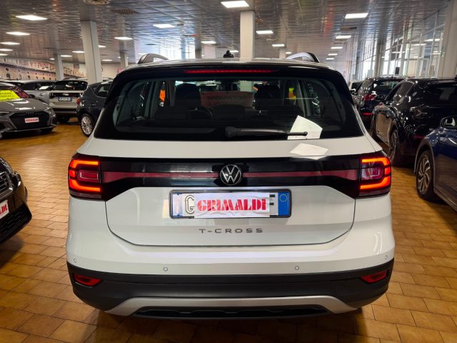 Volkswagen T-Cross 1.0 TSI Life BMT - foto 2 di 4