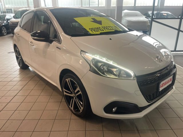 Peugeot 208 PureTech110 5 porte GT Line C/GRIMALDI SP. DAY, del 2019, 78.148 km, in vendita a Vigevano (PV)