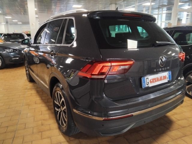 Volkswagen Tiguan 1.5 TSI ACT Life - foto 4 di 4