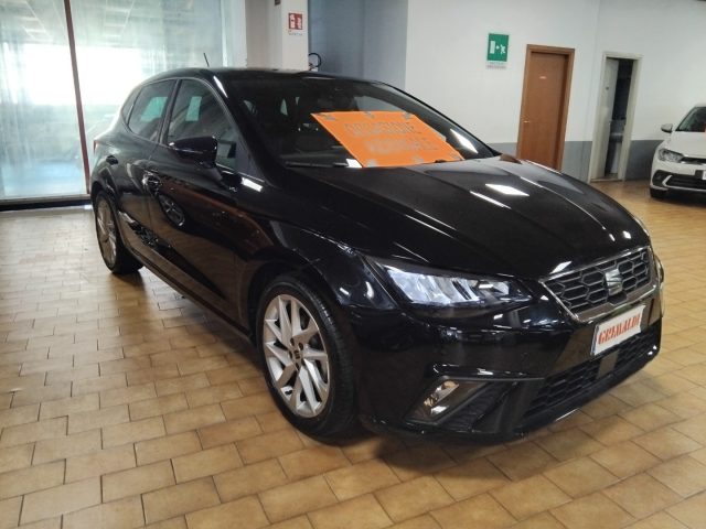 SEAT Ibiza 1.0 EcoTSI DSG 5 porte FR 17" C/GRIMALDI SP.DAY usato a VIGEVANO