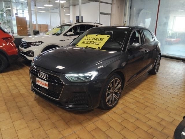 Audi A1 SPORTBACK 30 TFSI Advanced 17" LED - foto 3 di 22