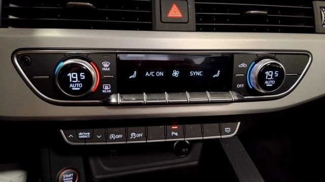 Audi S5 Cabrio 55 TFSI quattro tiptronic sport attitude, del 2022, 64.044 km, in vendita a Vigevano (PV)