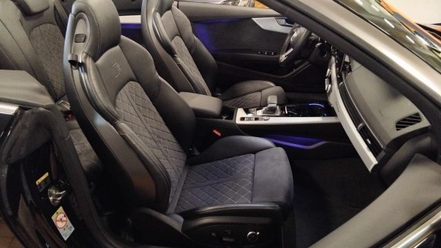 Audi S5 Cabrio 55 TFSI quattro tiptronic sport attitude, del 2022, 64.044 km, in vendita a Vigevano (PV)