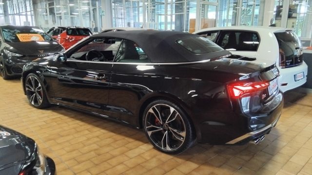 Audi S5 Cabrio 55 TFSI quattro tiptronic sport attitude, del 2022, 64.044 km, in vendita a Vigevano (PV)