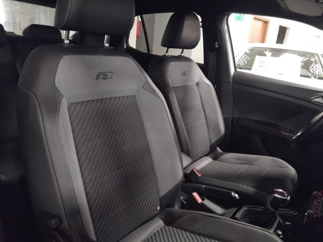 Volkswagen T-Cross 1.5 TSI DSG Style R-LINE VIDEO, del 2021, 62.144 km, in vendita a Vigevano (PV)