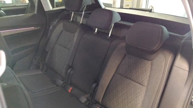 Skoda Karoq 2.0 TDI SCR 4x4 DSG Style, del 2024, 16.050 km, in vendita a Vigevano (PV)