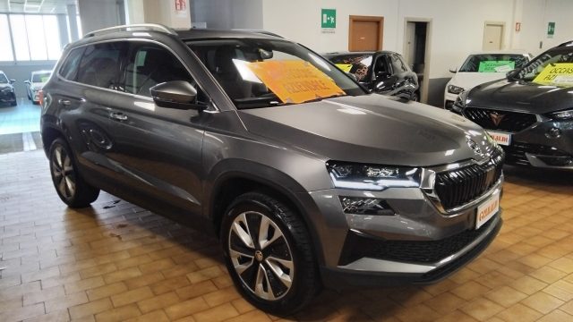 Skoda Karoq 2.0 TDI SCR 4x4 DSG Style usato a VIGEVANO