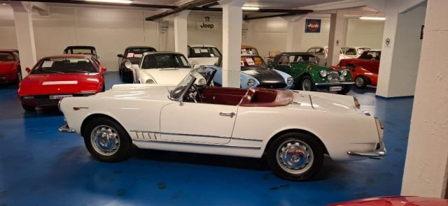 Alfa Romeo 2000 SPIDER TOURING**ITALIANA DA SEMPRE-TARGHE MILANO - foto 3 di 46