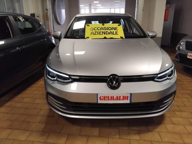 Volkswagen Golf 1.0 eTSI EVO Life DSG 17" MHEV C/GRIMALDI SP.DAY - foto 2 di 4