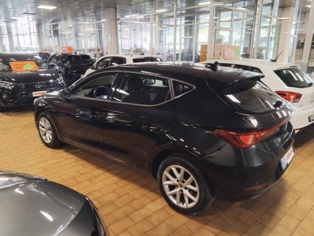 SEAT Leon 2.0 TDI Style FULL LED C/GRIMALDI SPECIAL DAY - foto 4 di 31