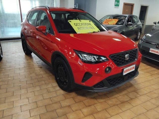 SEAT Arona 1.0 TGI Reference usato a VIGEVANO
